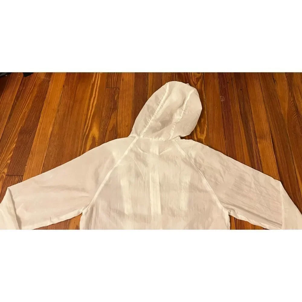 Reebok White Womens XS Windbreaker Jacket in good condition